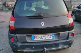 Pare choc arriere RENAULT SCENIC 2