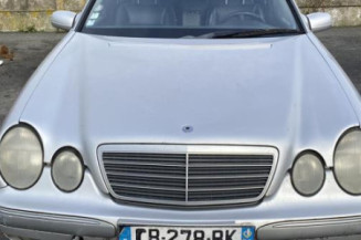 Feu arriere principal gauche (feux) MERCEDES CLASSE E 210