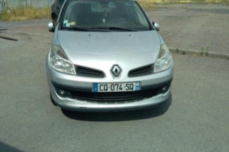 Renfort pare choc arriere (traverse) RENAULT CLIO 3