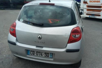 Renfort pare choc arriere (traverse) RENAULT CLIO 3