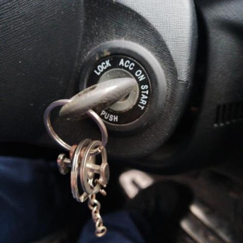 Attache ceinture avant droit KIA PICANTO 1 Photo n°14