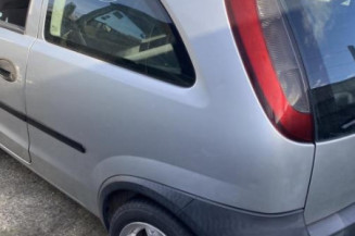 Serrure avant gauche OPEL CORSA C