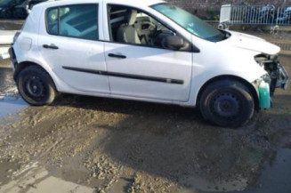 Boitier UCH RENAULT CLIO 3