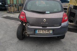 Pretensionneur de ceinture arriere droit RENAULT CLIO 3