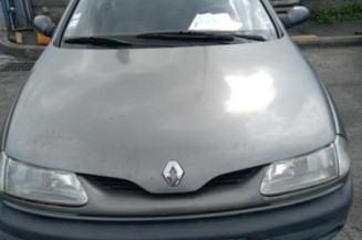 Moteur RENAULT LAGUNA 1