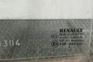 Vitre arriere gauche RENAULT CLIO 2