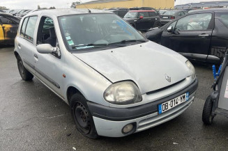 Vitre arriere gauche RENAULT CLIO 2