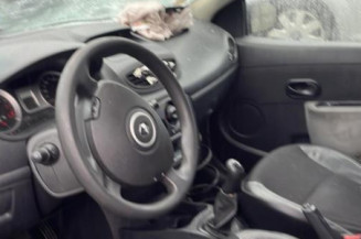 Boitier UCH RENAULT CLIO 3