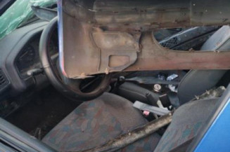 Serrure avant droit PEUGEOT 106