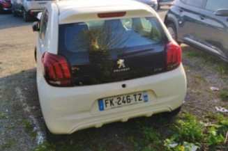 Verin de coffre PEUGEOT 108