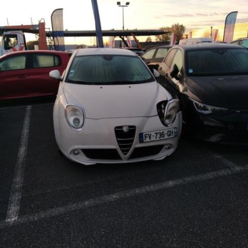 Pretensionneur de ceinture avant droit ALFA ROMEO MITO Photo n°6