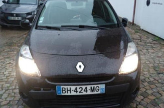 Moteur RENAULT CLIO 3 Photo n°1