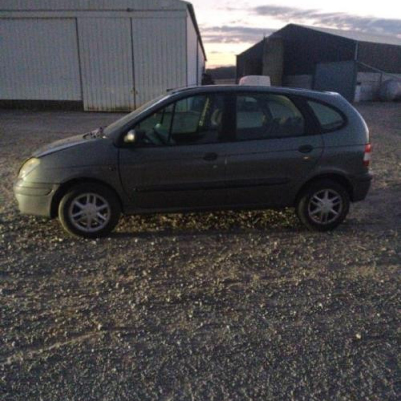 Autoradio d'origine RENAULT SCENIC 1 Photo n°5