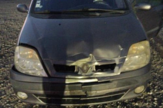 Serrure arriere droit RENAULT SCENIC 1