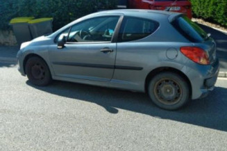 Vitre avant droit PEUGEOT 207