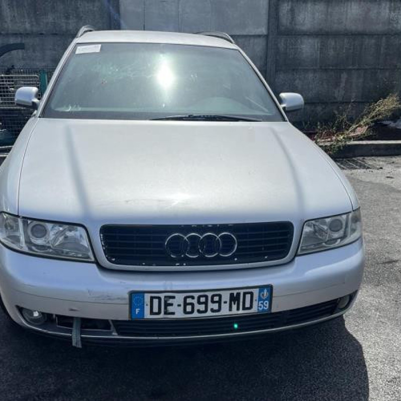 Vitre arriere gauche AUDI A4 1 Photo n°5