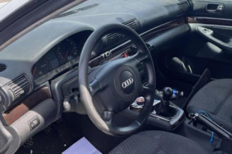 Vitre arriere gauche AUDI A4 1