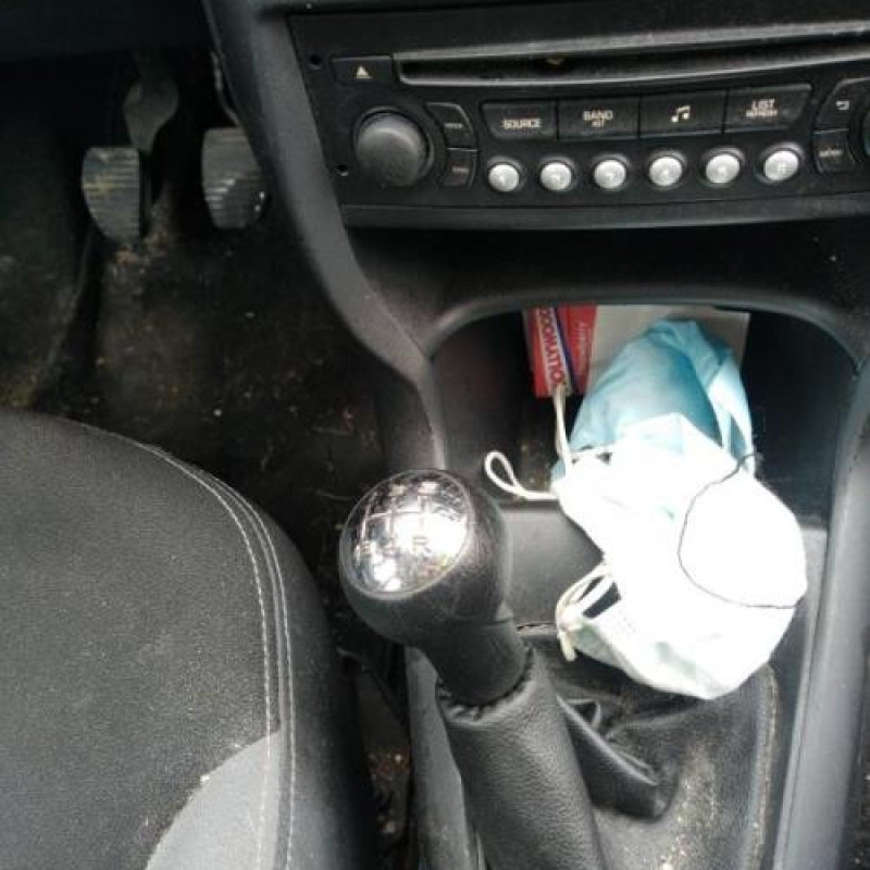 Boitier air bag CITROEN C3 2 Photo n°12