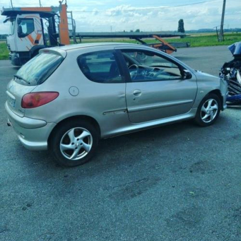 Boite de vitesses PEUGEOT 206 Photo n°8