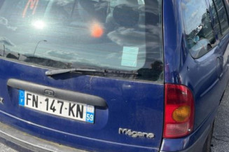 Porte arriere gauche RENAULT MEGANE 1