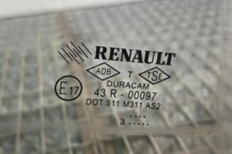 Vitre arriere droit RENAULT CLIO 4