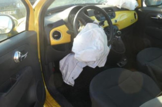 Poignee interieur avant droit FIAT 500 2