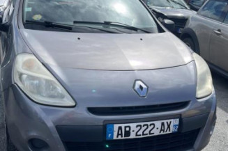 Fermeture de capot RENAULT CLIO 3