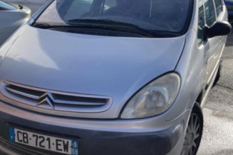 Moteur CITROEN XSARA PICASSO Photo n°1