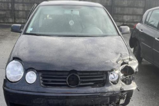 Poignee porte avant droit VOLKSWAGEN POLO 4