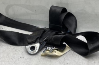 Ceinture arriere droit PEUGEOT 205