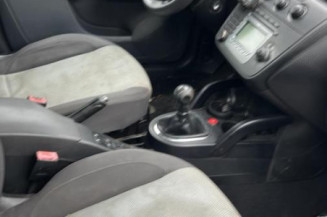 Moteur essuie glace arriere SEAT ALTEA