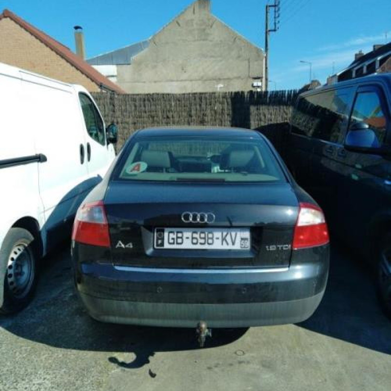 Porte avant droit AUDI A4 2 Photo n°7