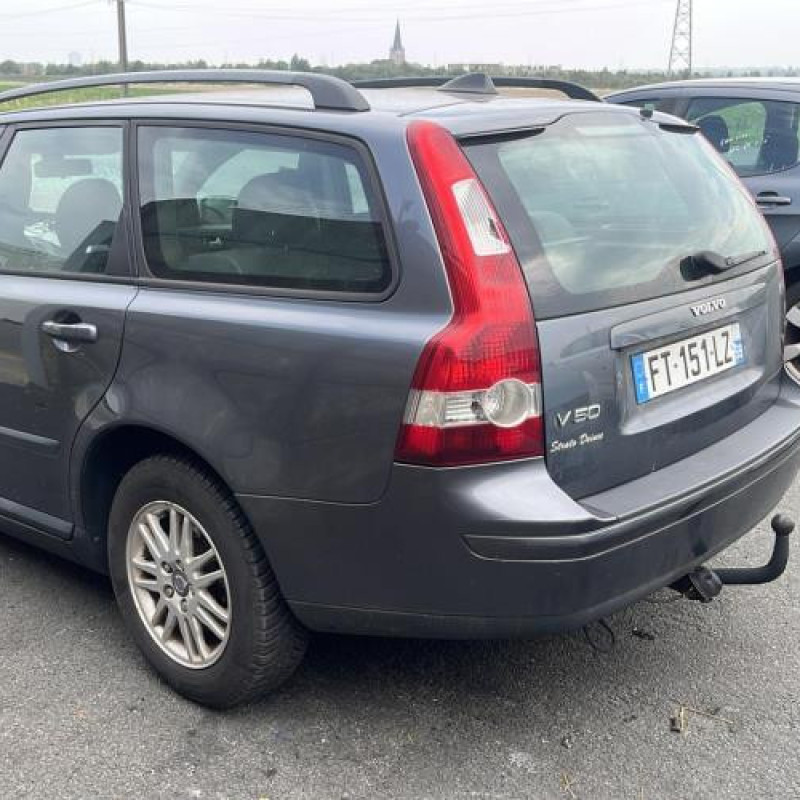 Plage arriere VOLVO V 50 Photo n°15