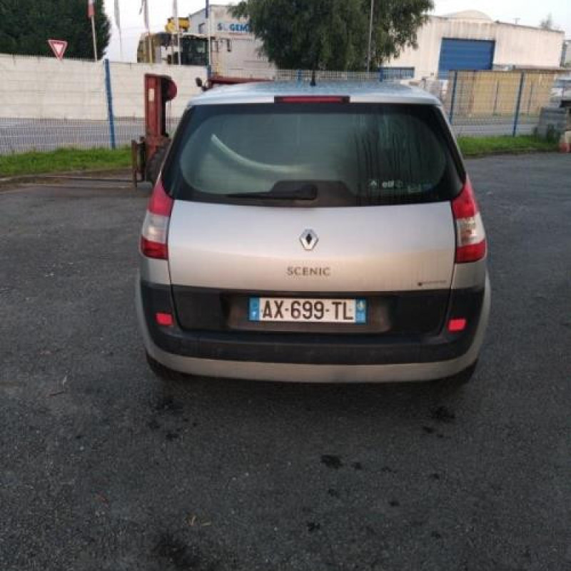 Boitier UCH RENAULT SCENIC 2 Photo n°6