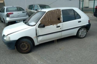 Poignee porte avant droit PEUGEOT 106