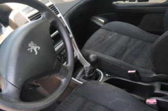 Pretensionneur de ceinture avant droit PEUGEOT 307