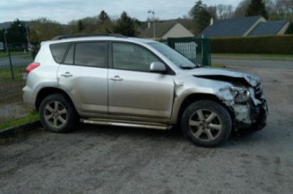 Vitre avant droit TOYOTA RAV4 3