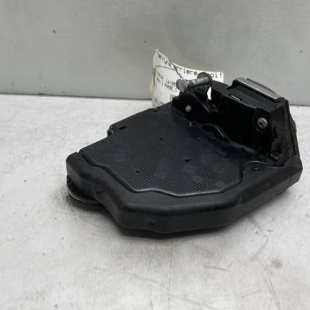 Serrure arriere droit TOYOTA RAV4 3