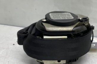 Pretensionneur de ceinture avant droit VOLKSWAGEN POLO 4