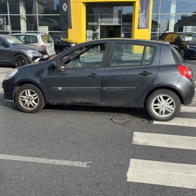 Retroviseur droit RENAULT CLIO 3 Photo n°7