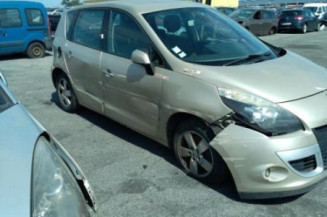 Capot RENAULT SCENIC 3