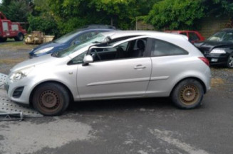 Feu arriere principal gauche (feux) OPEL CORSA D