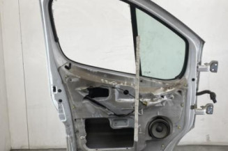 Porte avant gauche OPEL VIVARO 1