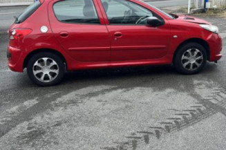 Serrure avant gauche PEUGEOT 206+