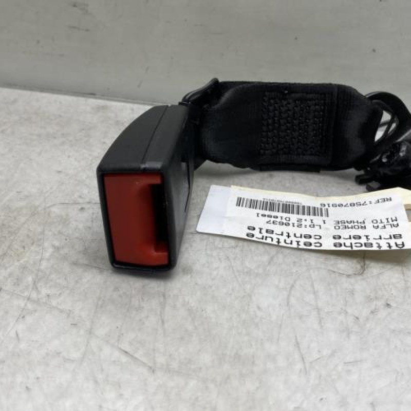 Attache ceinture arriere centrale ALFA ROMEO MITO Photo n°3