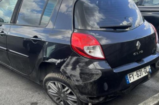 Poignee porte avant gauche RENAULT CLIO 3