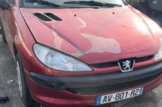 Pare choc avant PEUGEOT 206