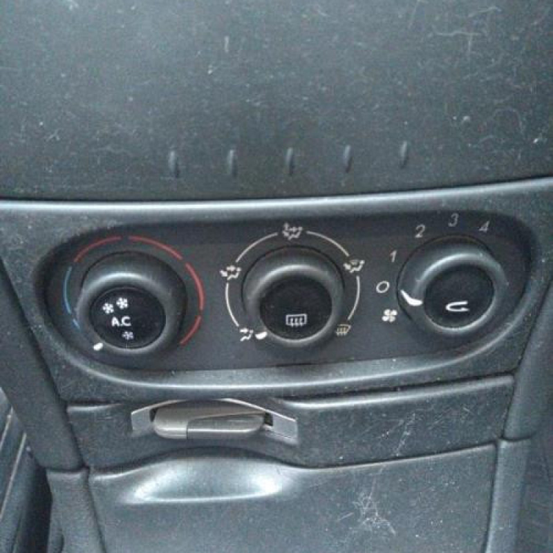 Poignee interieur arriere droit RENAULT LAGUNA 2 Photo n°14