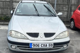 Malle/Hayon arriere RENAULT MEGANE 1