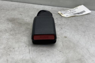 Attache ceinture arriere droit PEUGEOT 108